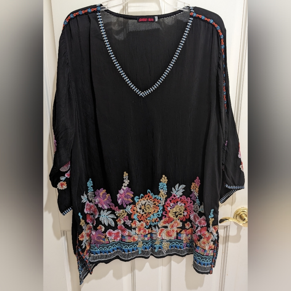 Johnny Was V-Neck Blouse NWOT